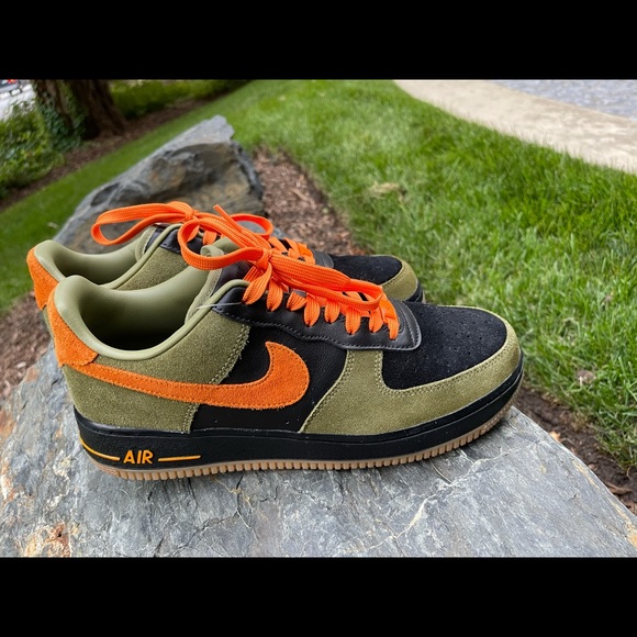 NIKE AIR FORCE 1 LOW BY YOU Green Sneakers | 9.5 - Picture 6 of 16